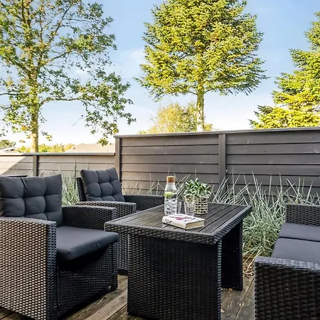 Carlina - 700m To The Fjord By Interhome