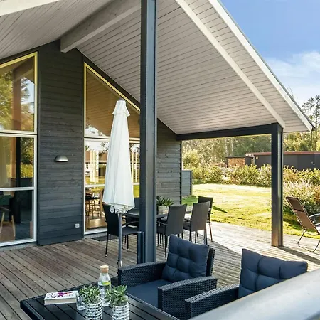 Carlina - 700m To The Fjord By Interhome * Løgsted